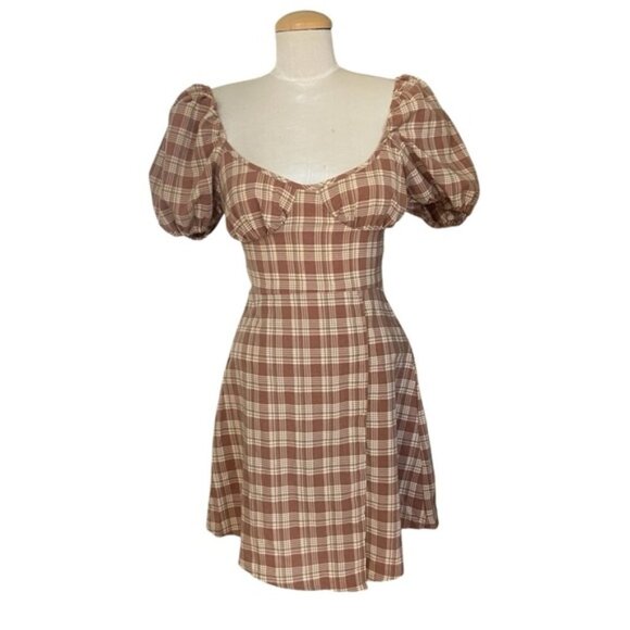 PrettyLittleThing Cream and Brown Checkered Mini Dress Women’s Size 4 - Picture 1 of 10